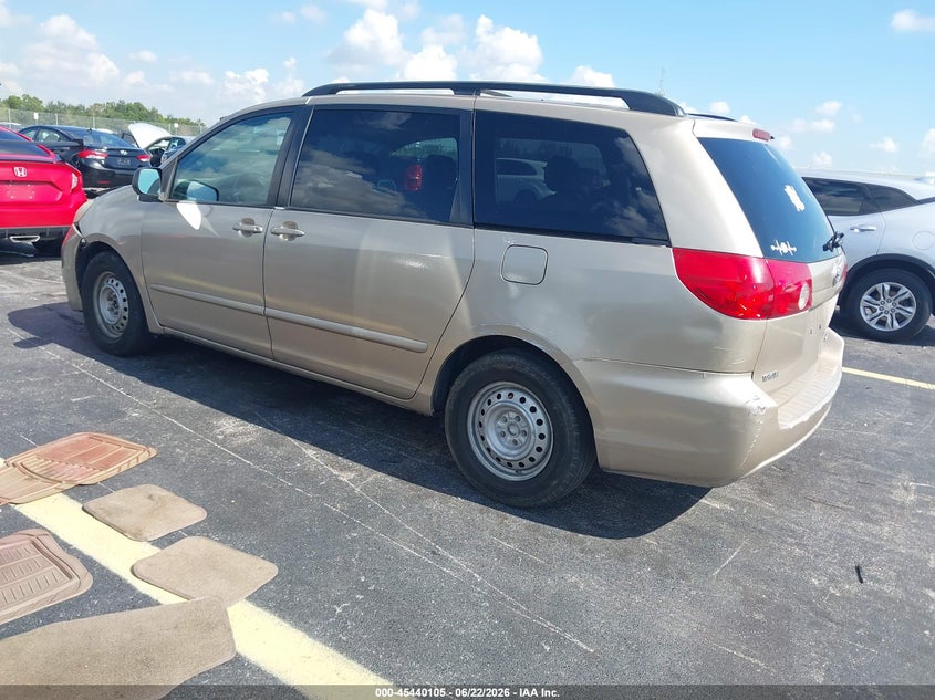 2008 Toyota Sienna VIN 5TDZK23C48S192969 IAAI salvage auction — RIGHT SIDE, Rebuildable (Florida), sold $550 on 2026-07-16 (photo 3)