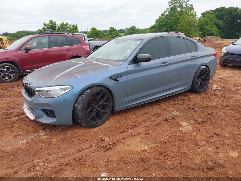 2018 BMW M5 VIN WBSJF0C59JB283152 IAAI salvage auction — WATER/FLOOD, Salvage (Missouri), sold $14,500 on 2026-08-03 (photo 2)