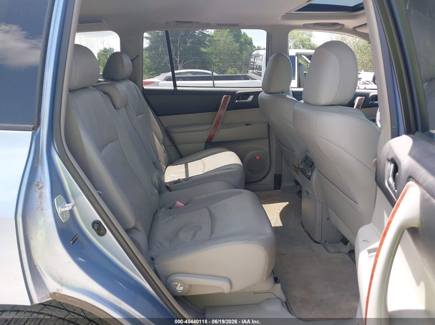 2008 Toyota Highlander VIN JTEDS42A282008265 IAAI salvage auction — LEFT SIDE, Salvage (Alabama), sold $1,450 on 2026-07-20 (photo 8)