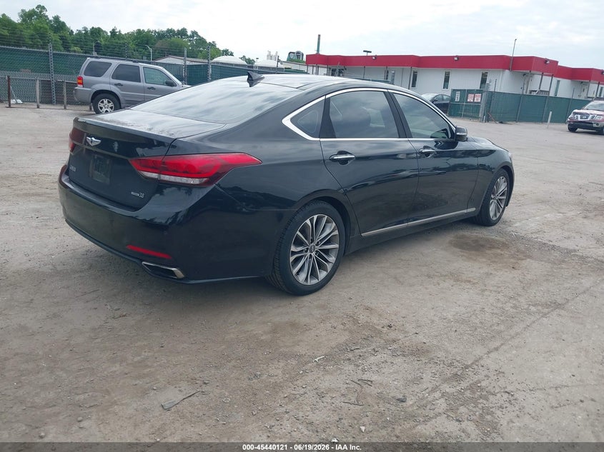 2015 Hyundai Genesis VIN KMHGN4JE2FU016957 IAAI salvage auction — NORMAL WEAR, Clear (Maryland), sold $2,275 on 2026-07-23 (photo 4)
