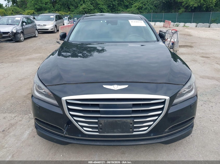 2015 Hyundai Genesis VIN KMHGN4JE2FU016957 IAAI salvage auction — NORMAL WEAR, Clear (Maryland), sold $2,275 on 2026-07-23 (photo 6)