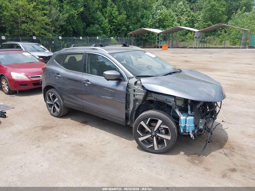 2022 Nissan Rogue VIN JN1BJ1CV4NW352721 IAAI salvage auction — FRONT END, Salvage Title, sold $3,800 on 2026-07-28 (photo 1)