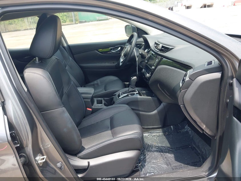 2022 Nissan Rogue VIN JN1BJ1CV4NW352721 IAAI salvage auction — FRONT END, Salvage Title, sold $3,800 on 2026-07-28 (photo 5)