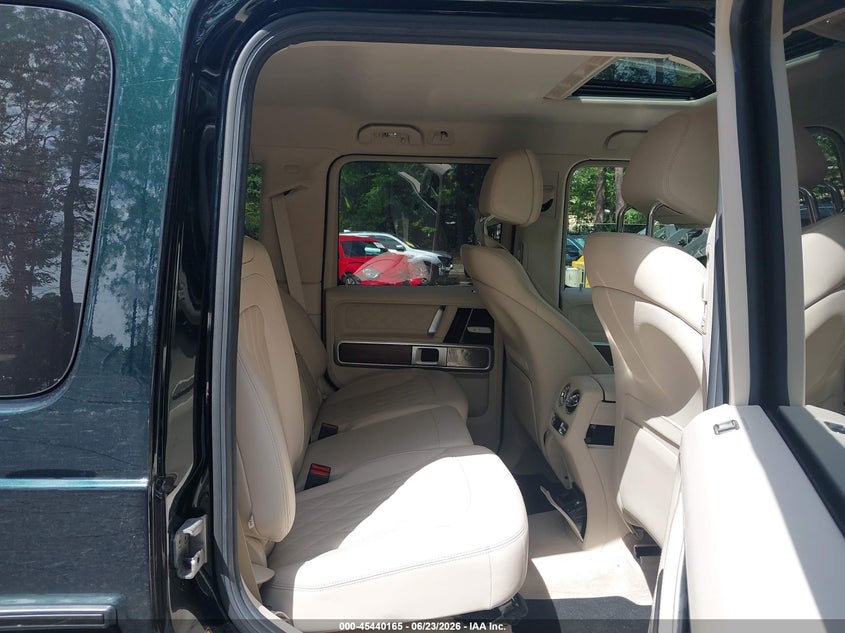2021 Mercedes-benz VIN W1NYC7HJ0MX388188 IAAI salvage auction — THEFT, Salvage (Virginia), sold $25,250 on 2026-07-14 (photo 8)