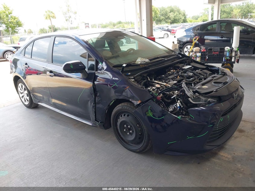 2025 Toyota Corolla VIN 5YFB4MDE3SP254658 IAAI salvage auction — RIGHT SIDE, Rebuildable (Florida), sold $6,150 on 2026-07-22 (photo 1)