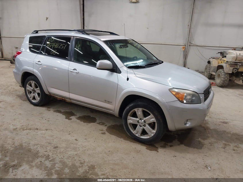 2006 Toyota Rav 4 VIN JTMBK32V765007097 IAAI salvage auction — NORMAL WEAR, Clear (New York), sold $425 on 2026-07-16 (photo 1)