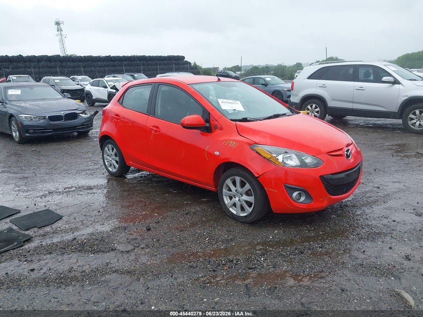 2012 Mazda 2 VIN JM1DE1LZ0C0134191 IAAI salvage auction — FRONT END, Salvage (Pennsylvania), sold $1,125 on 2026-07-10 (photo 1)