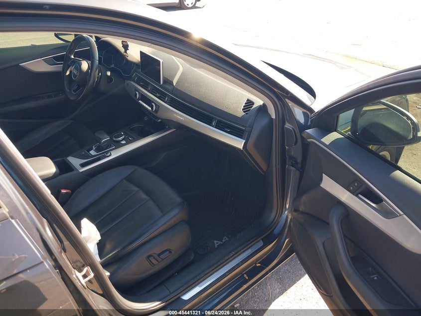 2017 Audi A4 VIN WAUANAF45HN010413 IAAI salvage auction — RIGHT SIDE, Clear (Indiana), sold $4,700 on 2026-07-30 (photo 5)