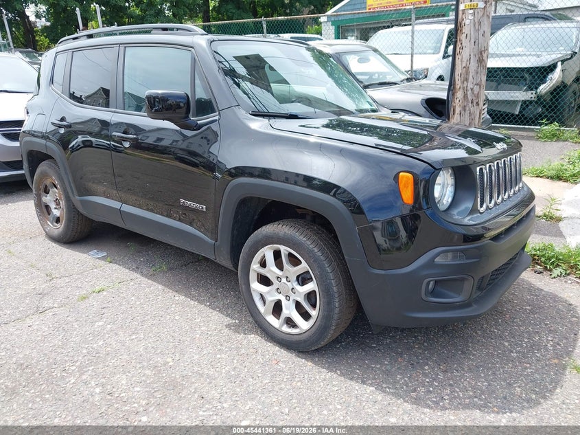 2017 Jeep Renegade VIN ZACCJBBB6HPG09183 IAAI salvage auction — LEFT SIDE, Clear (Indiana), sold $2,975 on 2026-07-20 (photo 1)