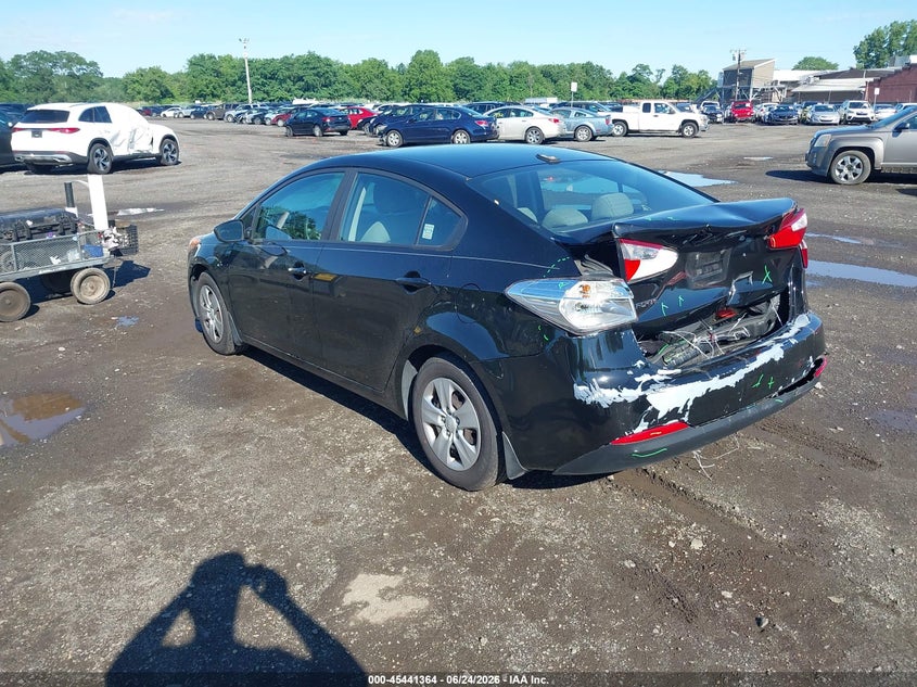 2016 Kia Forte VIN KNAFK4A68G5609362 IAAI salvage auction — REAR END, Salvage (New Jersey), sold $650 on 2026-07-29 (photo 3)