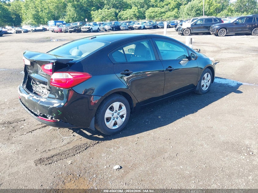 2016 Kia Forte VIN KNAFK4A68G5609362 IAAI salvage auction — REAR END, Salvage (New Jersey), sold $650 on 2026-07-29 (photo 4)