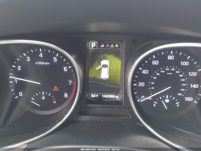 2017 Hyundai Santa fe VIN 5XYZUDLB8HG427190 IAAI salvage auction — FRONT END, Salvage Title, sold $2,800 on 2026-07-28 (photo 7)