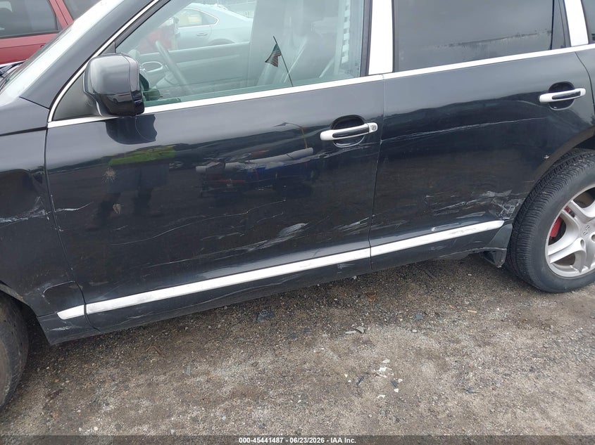 2008 Porsche Cayenne VIN WP1AB29P78LA53152 IAAI salvage auction — SIDE, Clear (Massachusetts), sold $450 on 2026-07-17 (photo 6)
