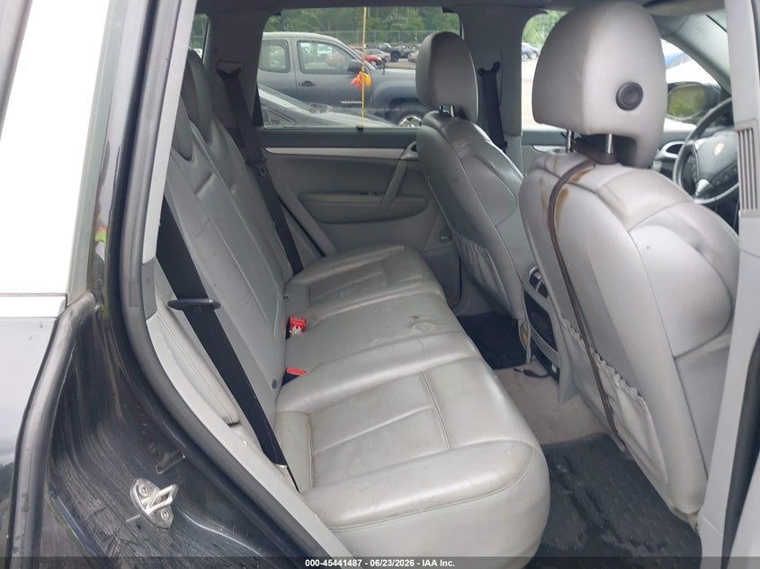 2008 Porsche Cayenne VIN WP1AB29P78LA53152 IAAI salvage auction — SIDE, Clear (Massachusetts), sold $450 on 2026-07-17 (photo 8)
