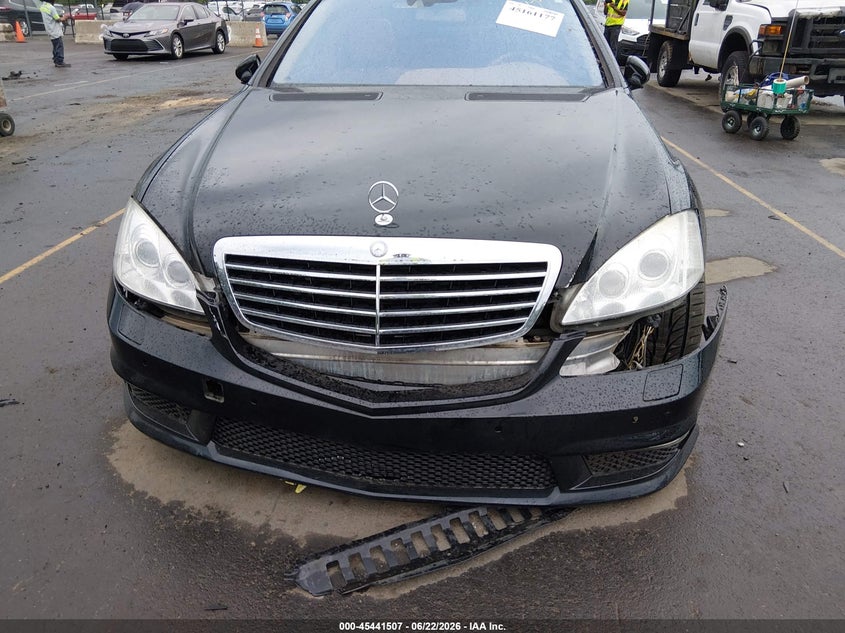 2009 Mercedes-benz S-klasse amg VIN WDDNG77X09A282490 IAAI salvage auction — FRONT END, Salvage (Connecticut), sold $2,925 on 2026-07-16 (photo 6)