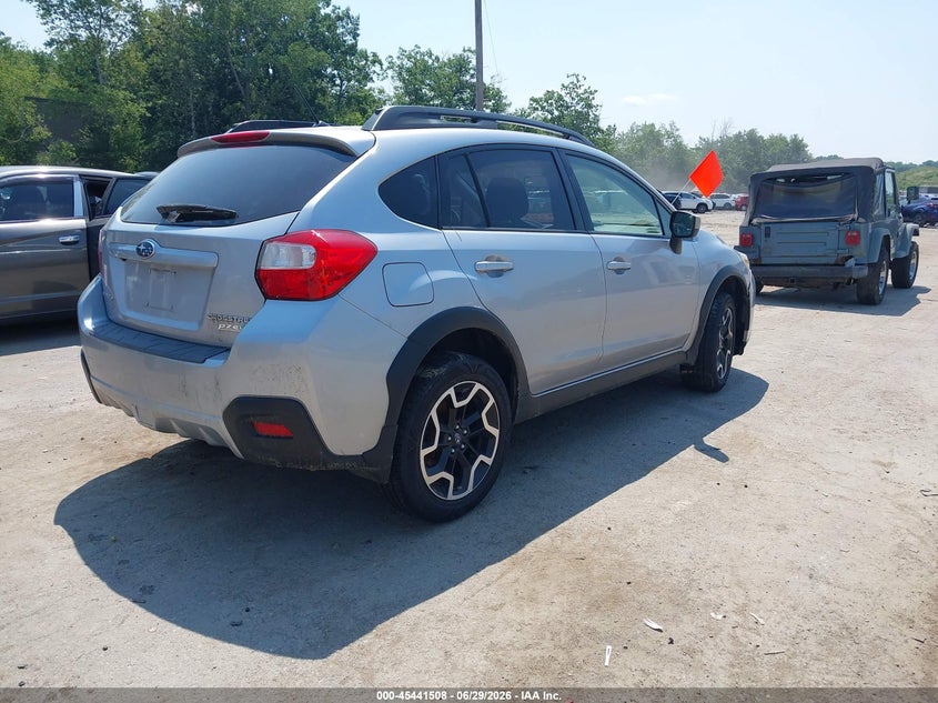 2017 Subaru Xv VIN JF2GPABC9H9206188 IAAI salvage auction — NORMAL WEAR, Original (New Hampshire), sold $1,225 on 2026-07-29 (photo 4)