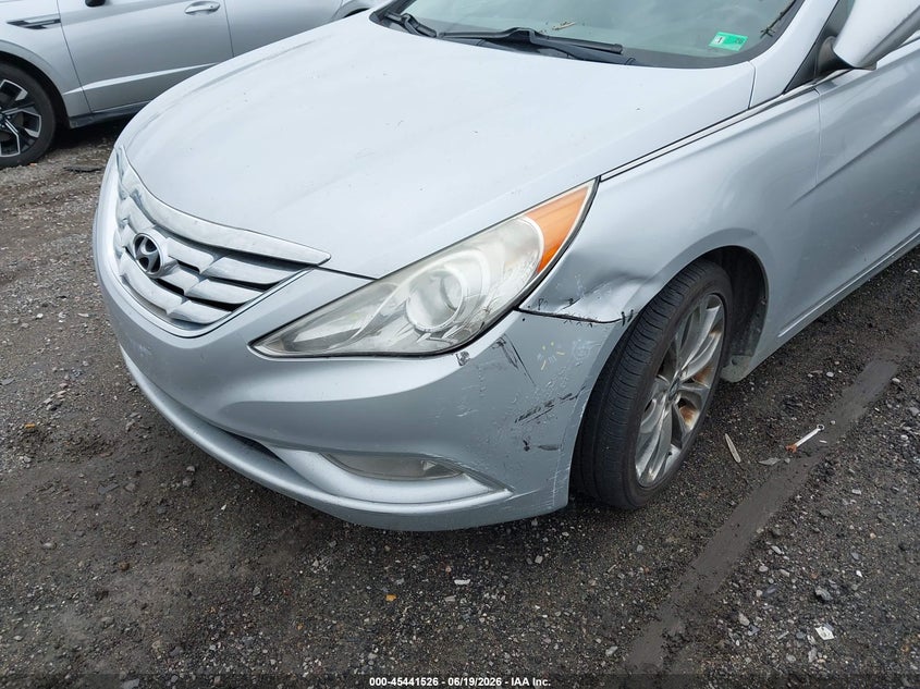 2011 Hyundai Sonata VIN 5NPEC4AC9BH258584 IAAI salvage auction — NORMAL WEAR, Clear (Virginia), sold $400 on 2026-07-31 (photo 6)