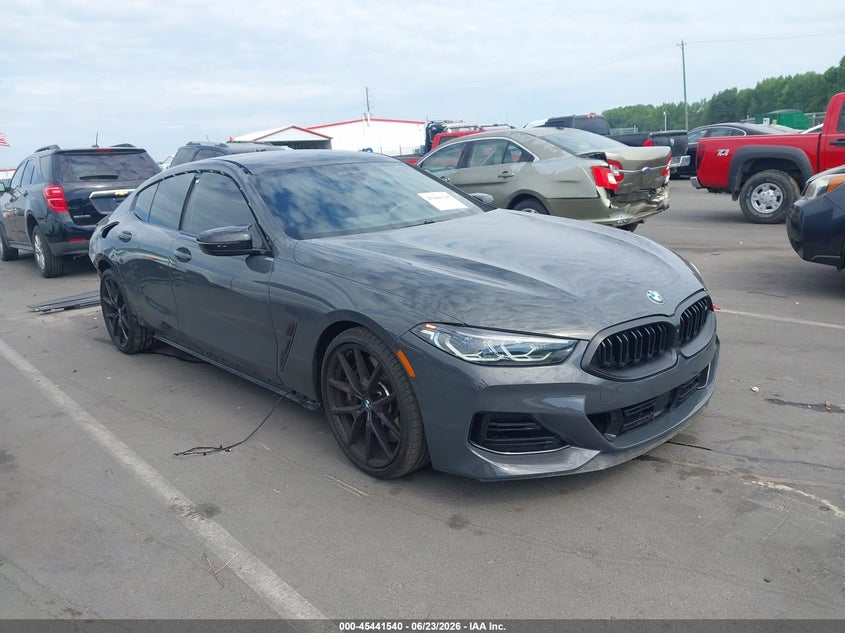 2023 BMW 8er VIN WBAGV8C00PCK75206 IAAI salvage auction — REAR END, Salvage Title, sold $24,900 on 2026-07-31 (photo 1)