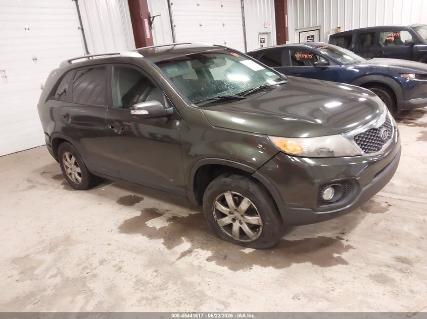 2011 Kia Sorento VIN 5XYKT3A1XBG106137 IAAI salvage auction — LEFT & RIGHT, Mv-907A (New York), sold $975 on 2026-07-21 (photo 1)