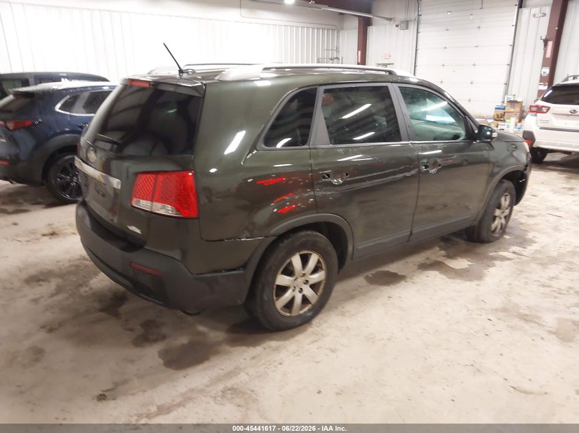 2011 Kia Sorento VIN 5XYKT3A1XBG106137 IAAI salvage auction — LEFT & RIGHT, Mv-907A (New York), sold $975 on 2026-07-21 (photo 4)