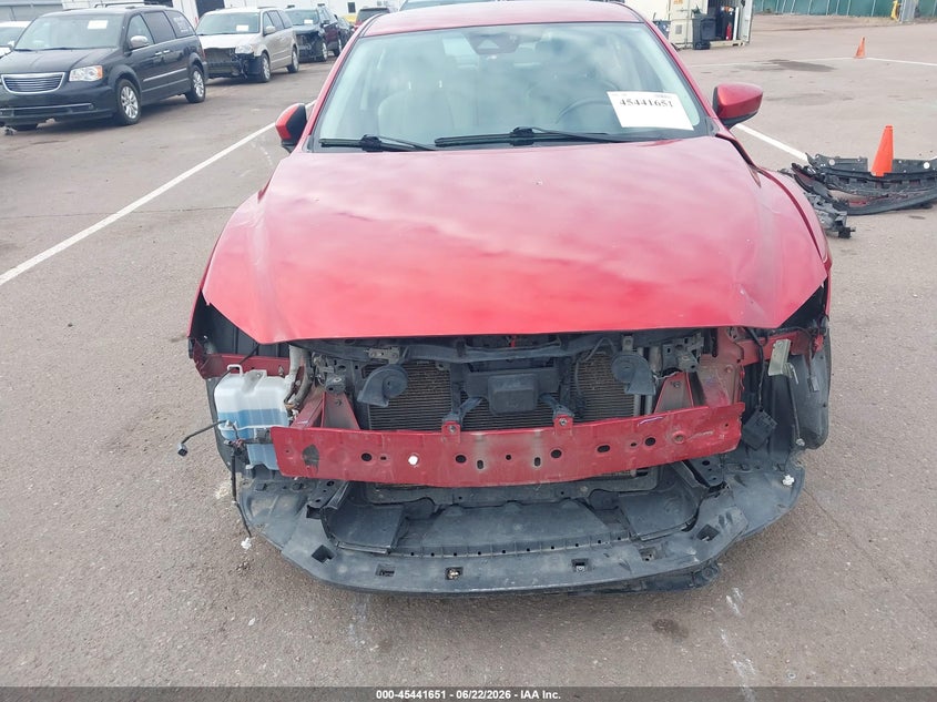 2017 Mazda 6 VIN JM1GL1V5XH1138845 IAAI salvage auction — FRONT END, Regular (South Dakota), sold $2,050 on 2026-07-22 (photo 6)