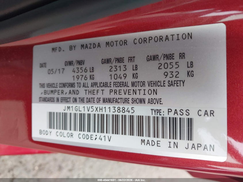 2017 Mazda 6 VIN JM1GL1V5XH1138845 IAAI salvage auction — FRONT END, Regular (South Dakota), sold $2,050 on 2026-07-22 (photo 9)