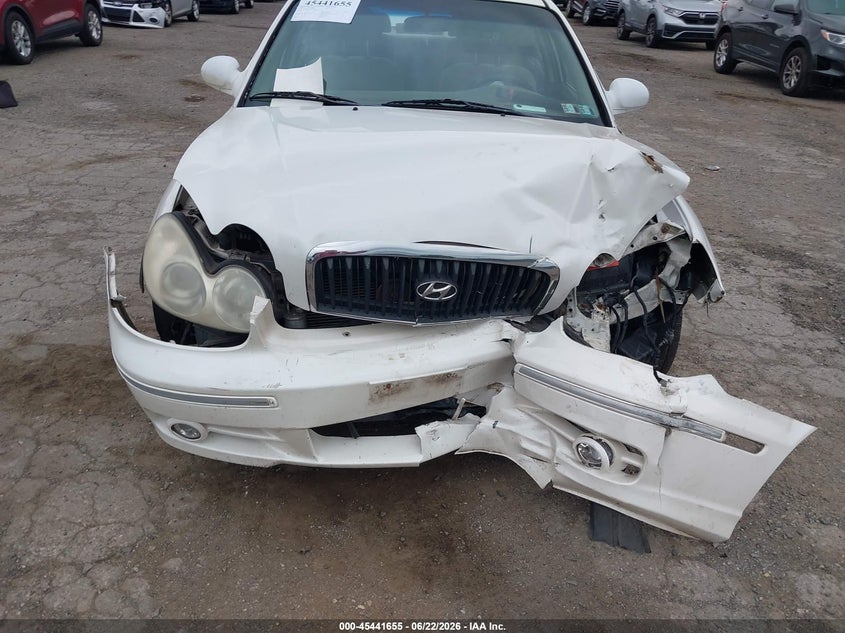 2003 Hyundai Sonata VIN KMHWF35H43A881241 IAAI salvage auction — ENGINE DAMAGE, Salvage (Pennsylvania), sold $300 on 2026-07-31 (photo 6)