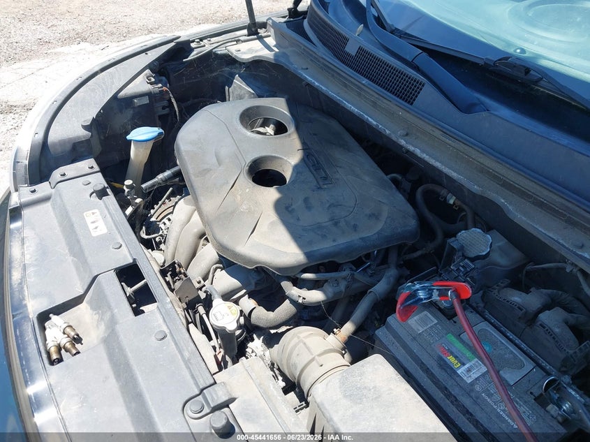 2017 Kia Soul VIN KNDJP3A55H7418598 IAAI salvage auction — NORMAL WEAR, Clear (Illinois), sold $500 on 2026-07-29 (photo 6)