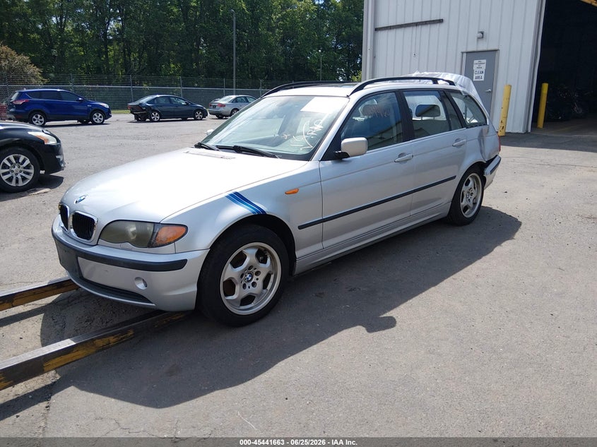 2003 BMW 3 series VIN WBAEP33483PF01585 IAAI salvage auction — REAR END, Bill Of Sale (Connecticut), sold $450 on 2026-07-09 (photo 2)
