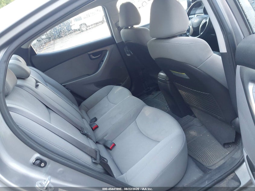 2011 Hyundai Elantra VIN KMHDH4AE2BU106971 IAAI salvage auction — NORMAL WEAR, Clear (Michigan), sold $575 on 2026-07-20 (photo 8)