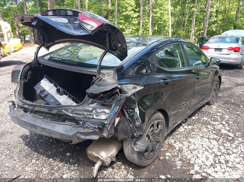 2015 Hyundai Elantra VIN KMHDH4AE1FU265518 IAAI salvage auction — FRONT & REAR, Clear (Virginia), sold $475 on 2026-07-10 (photo 4)