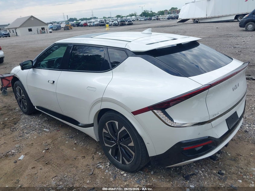 2022 Kia Ev6 VIN KNDC44LA8N5054461 IAAI salvage auction — RIGHT FRONT, Salvage (Indiana), sold $8,900 on 2026-08-19 (photo 3)