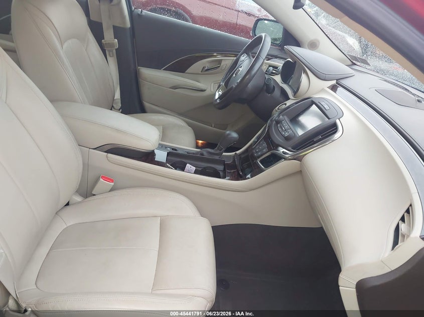 2014 Buick Lacrosse VIN 1G4GB5G35EF214780 IAAI salvage auction — RIGHT FRONT, Salvage Title, sold $2,850 on 2026-07-23 (photo 5)