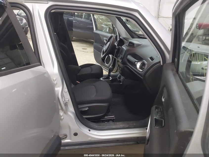 2018 Jeep Renegade VIN ZACCJBAB8JPH67970 IAAI salvage auction — RIGHT FRONT, Salvage (Pennsylvania), sold $2,800 on 2026-07-16 (photo 5)