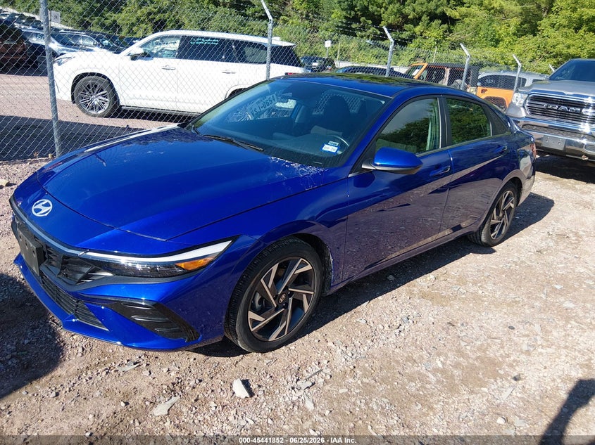 2025 Hyundai Elantra VIN KMHLS4DG8SU881088 IAAI salvage auction — RIGHT SIDE, Enterprise Vehicles Clear Only (Texas), sold $11,900 on 2026-07-07 (photo 2)