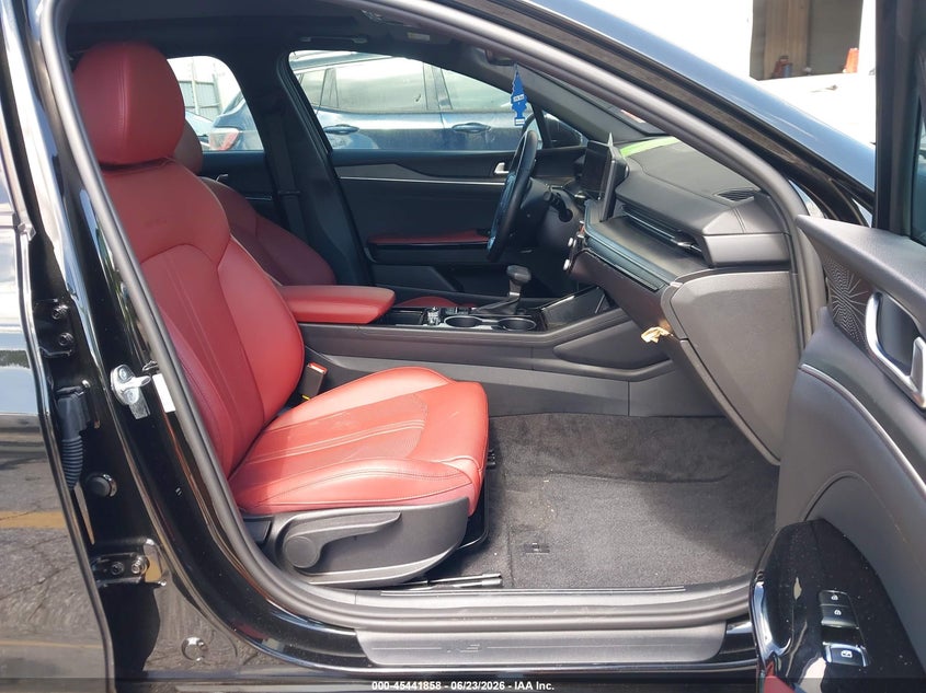 2026 Kia K5 VIN KNAG64J78T5440536 IAAI salvage auction — REAR END, Salvage Title, sold $10,200 on 2026-07-29 (photo 5)