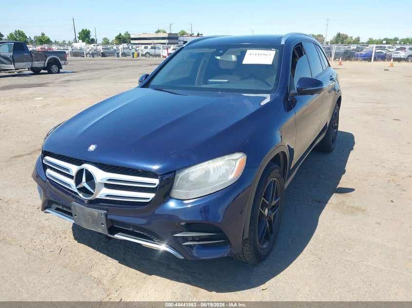 2016 Mercedes-benz Glc VIN WDC0G4KB5GF065218 IAAI salvage auction — NORMAL WEAR, Clear - Dealer Only (California), sold $5,025 on 2026-07-08 (photo 2)