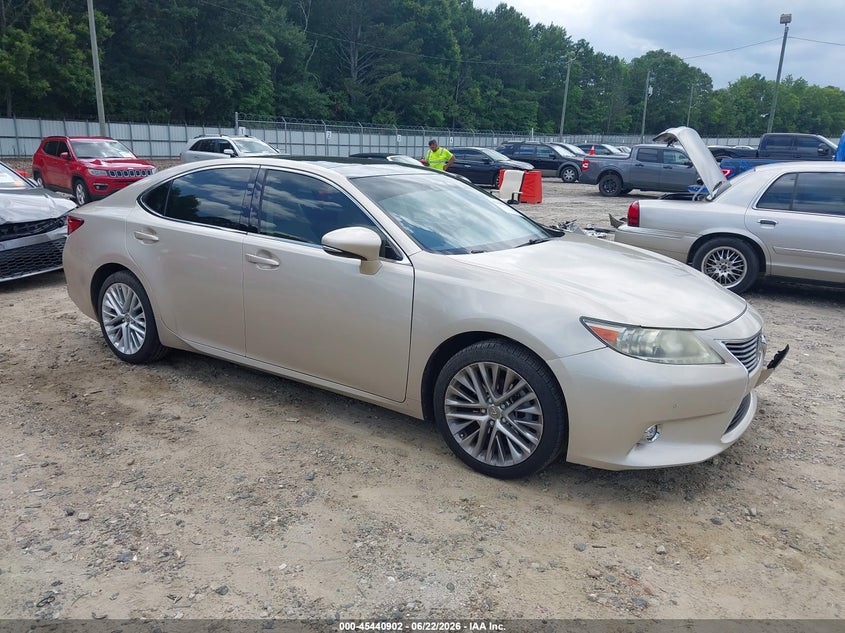 2015 Lexus VIN JTHBK1GGXF2151953 IAAI salvage auction — LEFT FRONT, Salvage (Georgia), sold $4,450 on 2026-07-19 (photo 1)