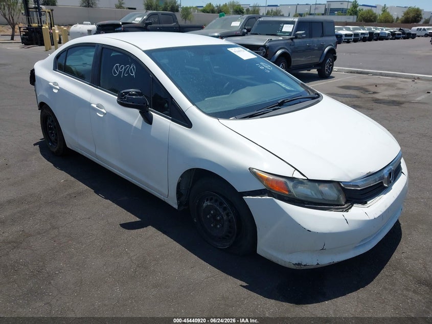2012 Honda Civic VIN 19XFB2F55CE333955 IAAI salvage auction — SIDE, Salvage Title, sold $1,400 on 2026-07-12 (photo 1)