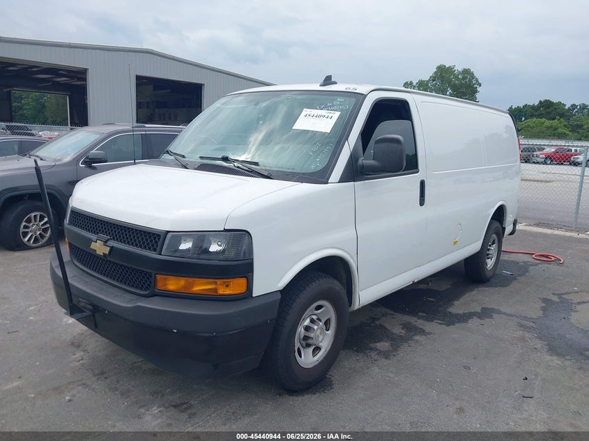 2021 Chevrolet Express VIN 1GCZGGF72M1157397 IAAI salvage auction — REPOSSESSION, Salvage Title, sold $7,200 on 2026-07-21 (photo 2)