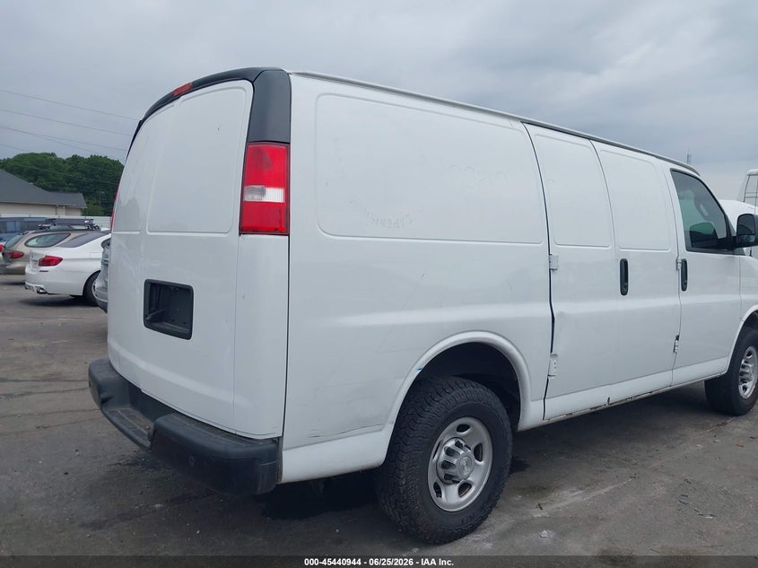 2021 Chevrolet Express VIN 1GCZGGF72M1157397 IAAI salvage auction — REPOSSESSION, Salvage Title, sold $7,200 on 2026-07-21 (photo 6)