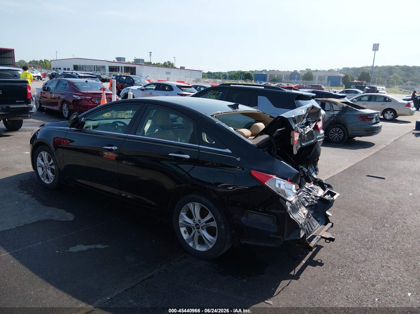 2013 Hyundai Sonata VIN 5NPEC4AC3DH558382 IAAI salvage auction — REAR END, Salvage (Missouri), sold $25 on 2026-07-28 (photo 3)
