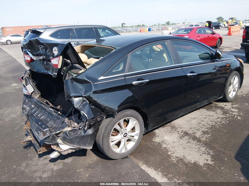 2013 Hyundai Sonata VIN 5NPEC4AC3DH558382 IAAI salvage auction — REAR END, Salvage (Missouri), sold $25 on 2026-07-28 (photo 4)