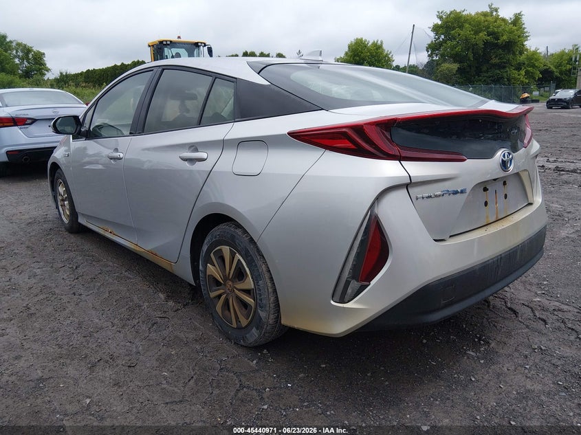 2017 Toyota Prius VIN JTDKARFP4H3058430 IAAI salvage auction — NORMAL WEAR, Clear (New York), sold $4,050 on 2026-07-16 (photo 3)