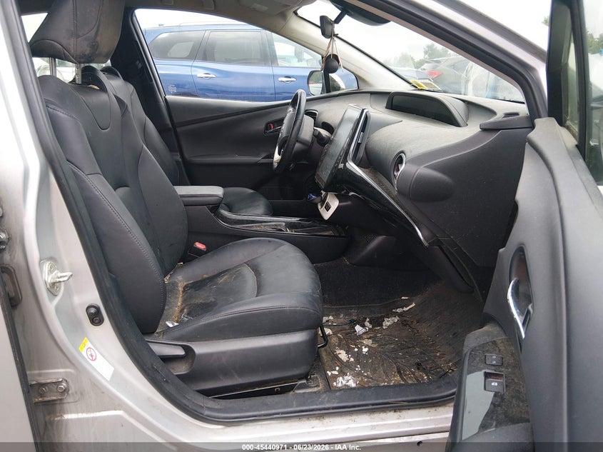 2017 Toyota Prius VIN JTDKARFP4H3058430 IAAI salvage auction — NORMAL WEAR, Clear (New York), sold $4,050 on 2026-07-16 (photo 5)