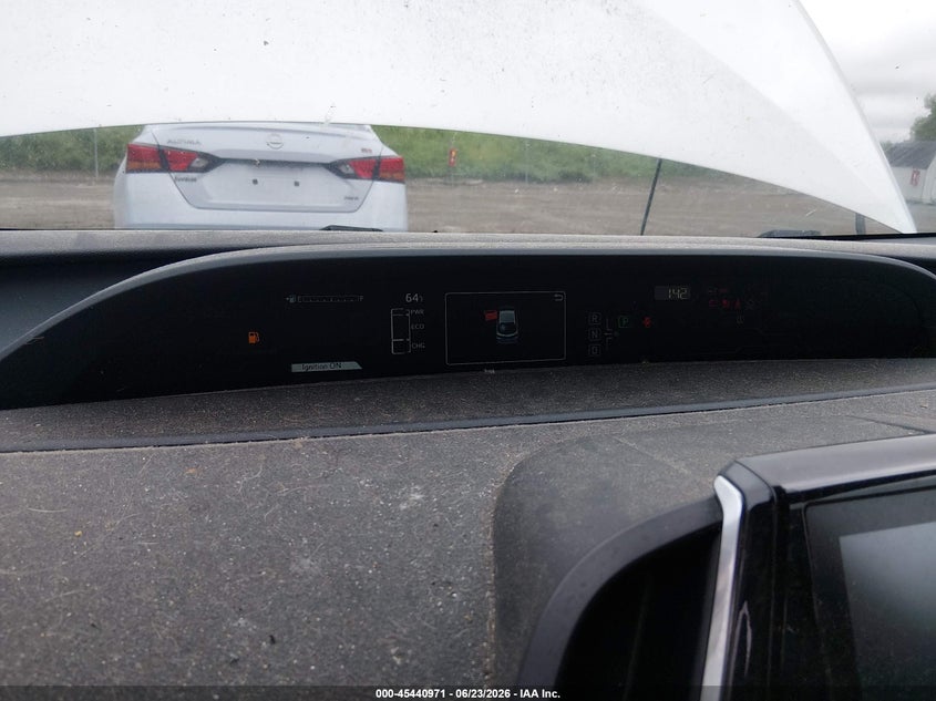 2017 Toyota Prius VIN JTDKARFP4H3058430 IAAI salvage auction — NORMAL WEAR, Clear (New York), sold $4,050 on 2026-07-16 (photo 7)