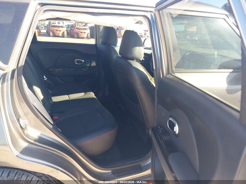 2018 Kia Soul VIN KNDJX3AA7J7588691 IAAI salvage auction — REAR END, Salvage Title, sold $2,000 on 2026-07-28 (photo 8)
