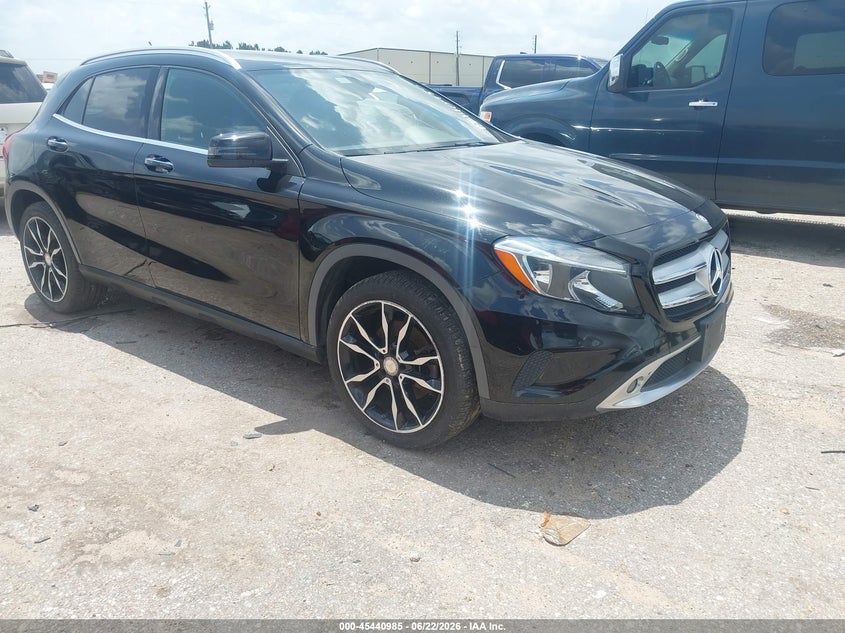2016 Mercedes-benz Gla-klasse VIN WDCTG4EB5GJ255655 IAAI salvage auction — NORMAL WEAR, Original (Texas), sold $3,325 on 2026-07-15 (photo 1)
