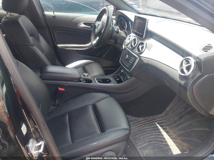 2016 Mercedes-benz Gla-klasse VIN WDCTG4EB5GJ255655 IAAI salvage auction — NORMAL WEAR, Original (Texas), sold $3,325 on 2026-07-15 (photo 5)