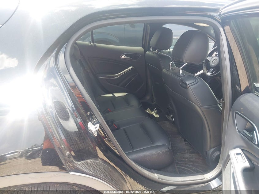 2016 Mercedes-benz Gla-klasse VIN WDCTG4EB5GJ255655 IAAI salvage auction — NORMAL WEAR, Original (Texas), sold $3,325 on 2026-07-15 (photo 8)